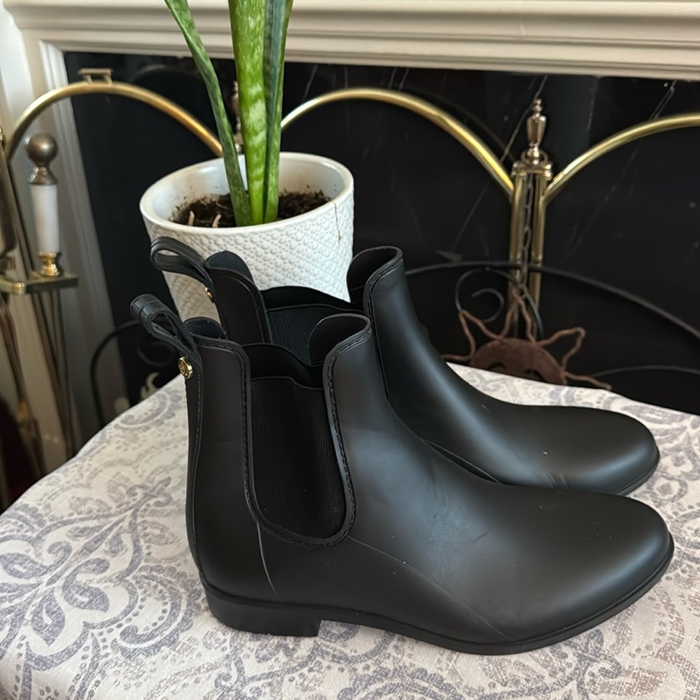 Sam Edelman black short rain boots
